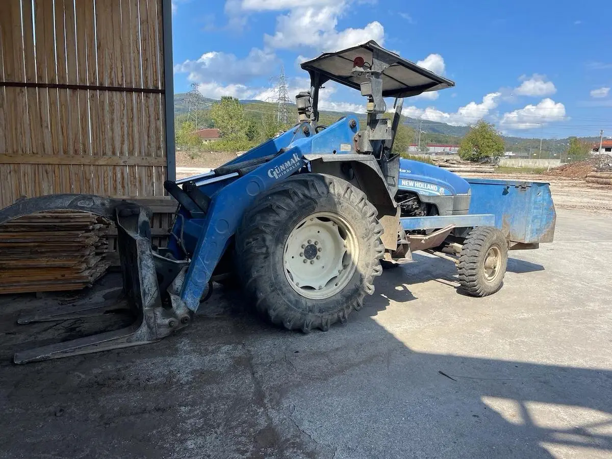 Tractor